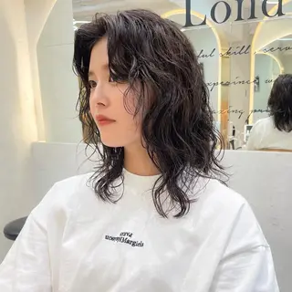 ミディアム 産休中2026.4月 復帰予定/野崎華代のヘアスタイル