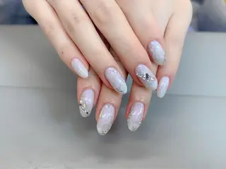 ネイル 佐藤 依娜のネイルデザイン