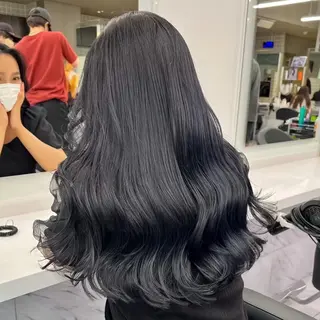 ロング カラー フェザーパーマ職人 🪽yutoのヘアスタイル