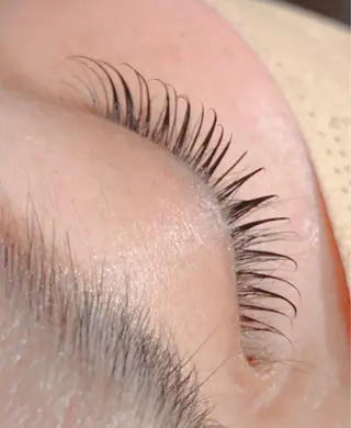 マツエク・マツパ Ciglio＋所属・Ciglio＋ naoのマツエク・マツパデザイン