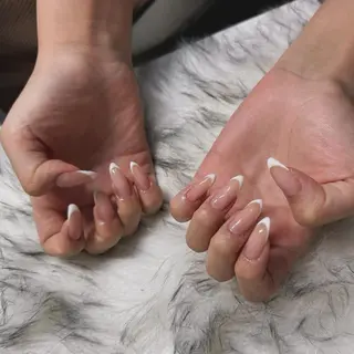 セミロング mao .のネイルデザイン