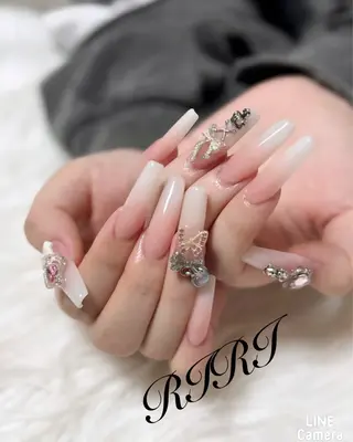 ネイル riri オーナーのネイルデザイン
