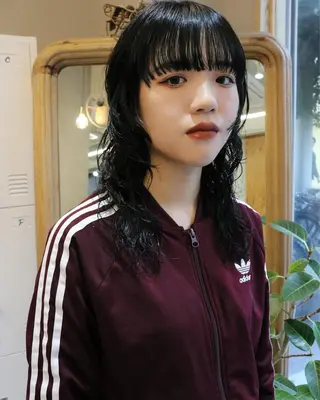 ミディアム カラー パーマ 松村 澪里のヘアスタイル