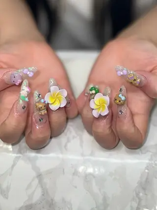 ネイル LAVIAS【 ラヴィアス】yunoのネイルデザイン