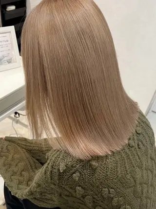 セミロング カラー mareka/顔周り /透明感カラー🤍のヘアスタイル