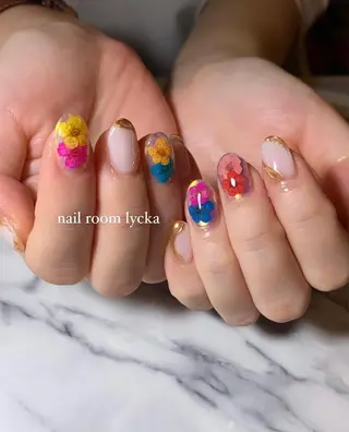 ネイル ﾈｲﾙﾙｰﾑﾘｯｶ 𝐦𝐚𝐲𝐮のネイルデザイン