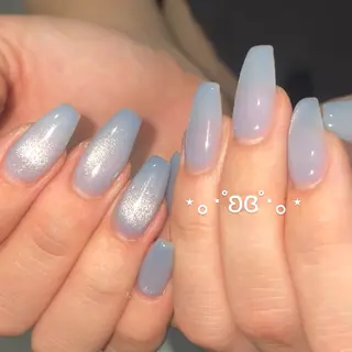 ネイル yuna@ mavie練習生☘️のネイルデザイン