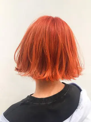 ショート カラー ハイトーンカラー ⭐️NAZUNAのヘアスタイル
