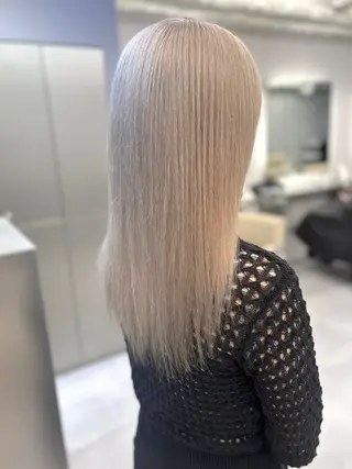 セミロング ムラ修正ブリーチ 山田眞之介のヘアスタイル