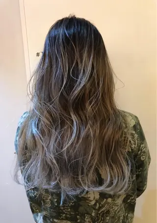 ロング カラー 【代表】高山 一真のヘアスタイル