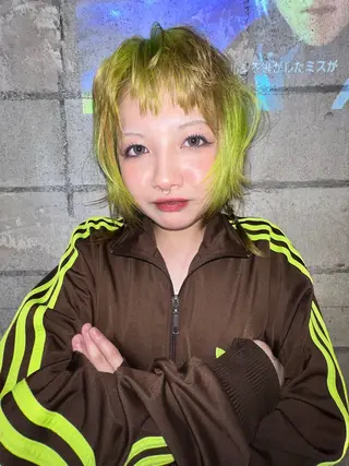 ミディアム カラー haco＋所属・圧倒的デザイン力 店長🎨RENAのヘアスタイル