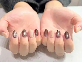 ネイル Reline まつげ、ネイルのネイルデザイン