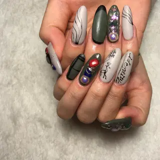 ネイル 中村 翠のネイルデザイン