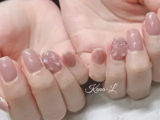 ネイル 芦辺 香奈のネイルデザイン