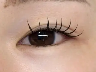 マツエク・マツパ 丹 みなみの眉毛・アイブロウイメージ