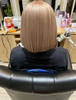 ショート カラー 🪼高評価🪼 💎柴崎の藤咲💎のヘアスタイル