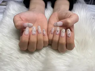 ネイル Rich to安城店所属・長坂 若菜のネイルデザイン