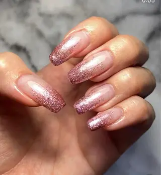 ネイル R nailのネイルデザイン