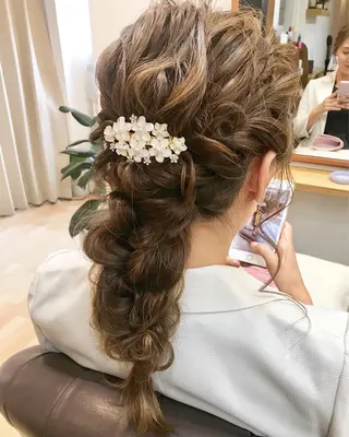 ロング ヘアアレンジ Click所属・クニモトハルナ ボブ/柔らかカラーのヘアスタイル