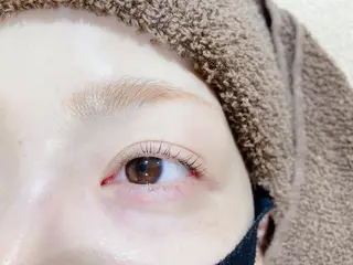 マツエク・マツパ 曲がる縮毛矯正 LIBER 　岩名のヘアスタイル