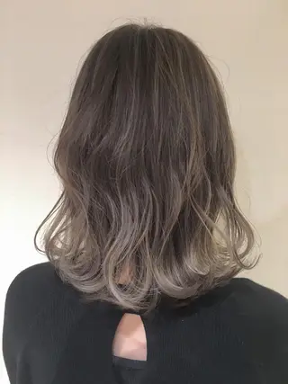 ミディアム カラー パーマ さかい なつみのヘアスタイル