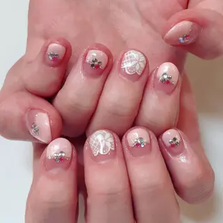 カラー ネイル Q Free nailsのネイルデザイン