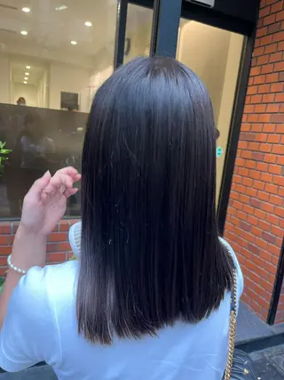 カラー KOKORO 中村 朱里のヘアスタイル