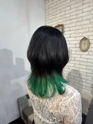 セミロング カラー 堀部 梨瑠のヘアスタイル