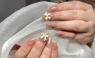 ネイル Ui_Amor (パラジェル)のネイルデザイン