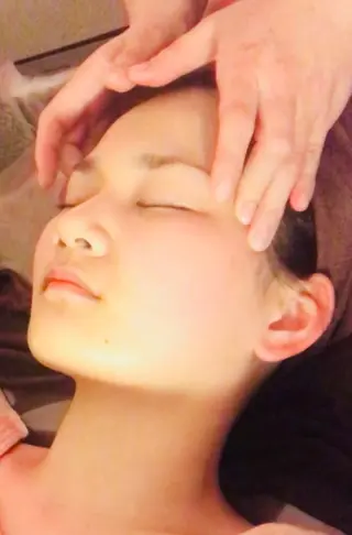フェイシャルセラピーFu-la所属・楠本 美樹のエステ・リラクイメージ