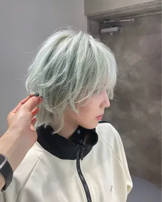 ミディアム カラー EXCIA 表参道所属・メンズ縮毛矯正 メンズカット/タカラのヘアスタイル