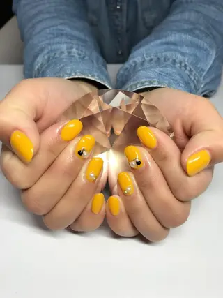 ネイル RuxuryNail ／RiAnnaのネイルデザイン