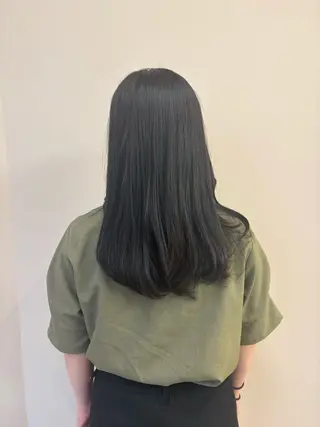 カラー rilliant U’s brilliant所属・吉田 愛実のヘアスタイル