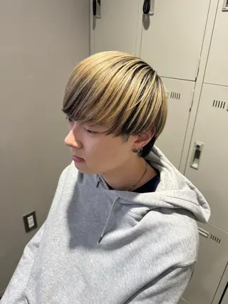 ミディアム パーマ ヘアアレンジ メンズ 艶カラー の達人のヘアスタイル