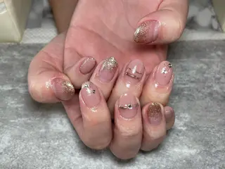 ネイル 蓑原 佳央里のネイルデザイン