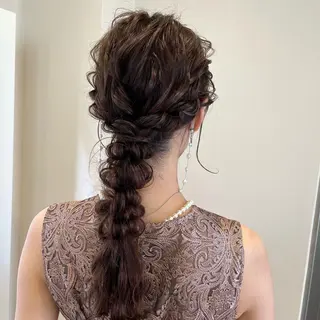 ロング ヘアアレンジ サソウ ユリエ🥥のヘアスタイル