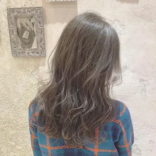 セミロング カラー レイヤーカット/ 顔周り 五島巨幹のヘアスタイル