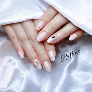 ネイル RAFFINE 月🦋🩵のネイルデザイン