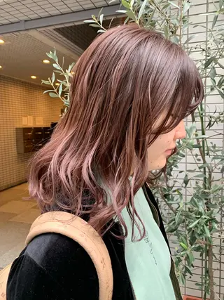 ミディアム カラー ヘアアレンジ 🫧透明感カラー/ ボブ/小笠原汐海🪽のヘアスタイル