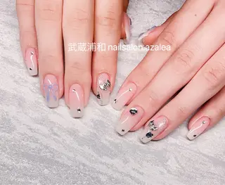 ネイル R inのネイルデザイン