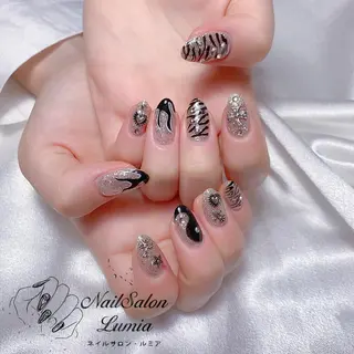 ネイル ネイルサロン ルミア Lumia 店長のネイルデザイン