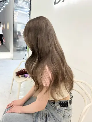 カラー 透ける透明感カラー 🤍anju🎀のヘアスタイル