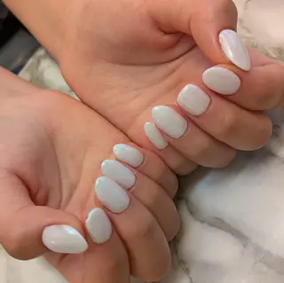 ネイル ジェヌインネイル 河内のネイルデザイン