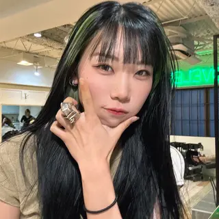 セミロング カラー ブリーチ／韓国ヘア✨ Takeのヘアスタイル