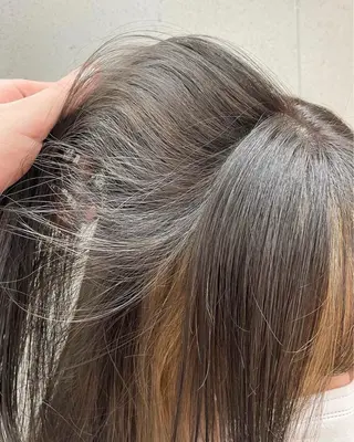 カラー vain 渋谷【ヴェイン シブヤ】所属・Rio / 中明度カラー🍒のヘアスタイル