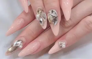 ネイル 久保田 桃花のネイルデザイン