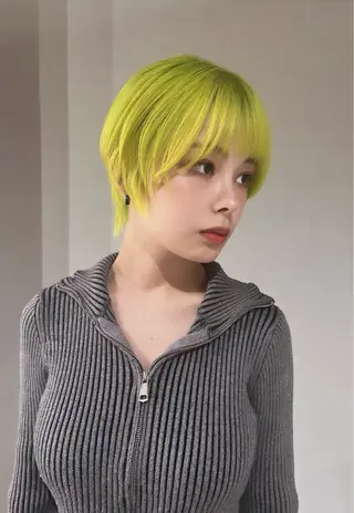 ショート カラー box mico. mutsumiのヘアスタイル