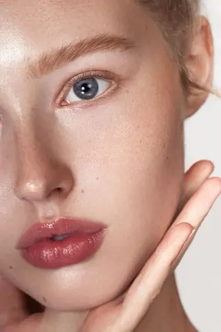 Mr.&Ms.脱毛 YUNAの眉毛・アイブロウイメージ