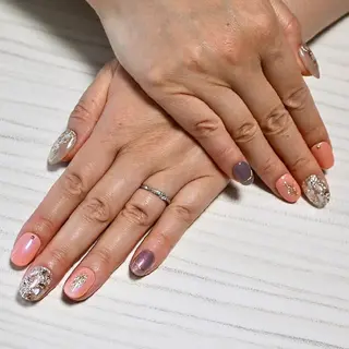 ネイル megumi. sのネイルデザイン