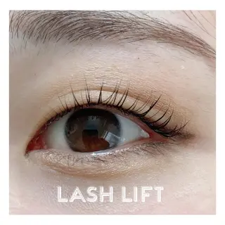 マツエク・マツパ eyelash Cils所属・下野 ミチコのマツエク・マツパデザイン
